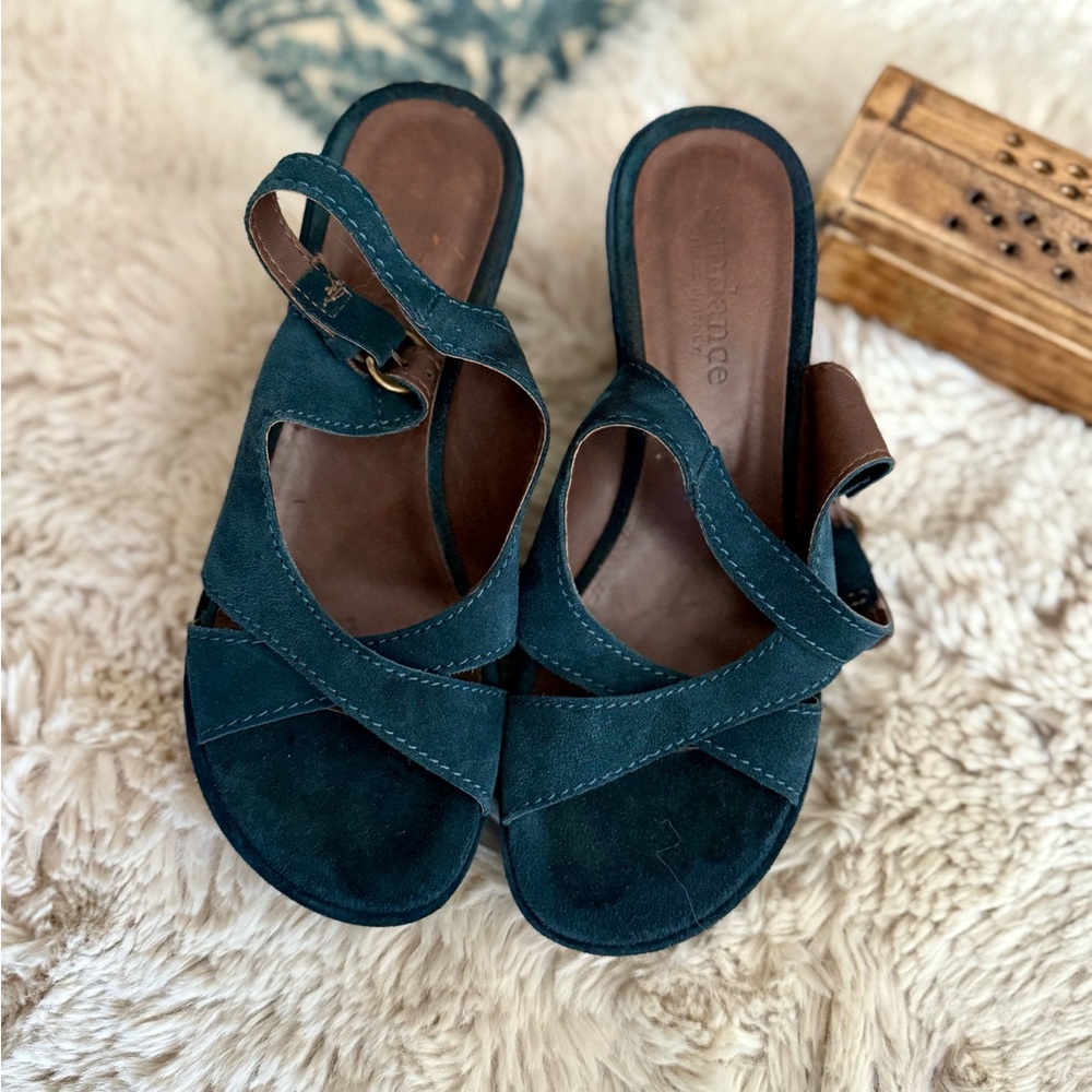 Sundance Blue and Tan Sandals with Knotted Design